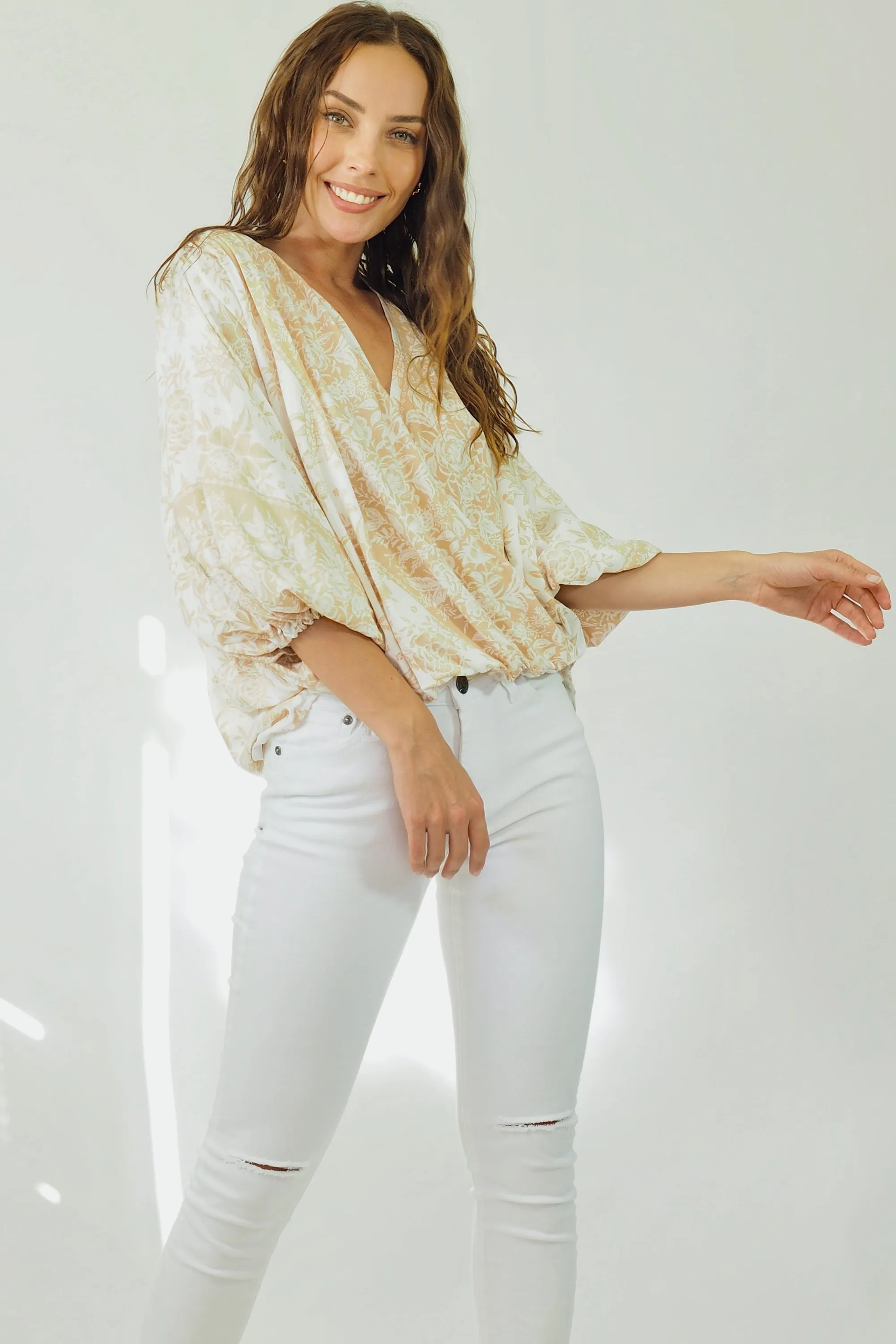 Dee High-Low Top in Elegant White and Beige – Stylish Womens Fashion Blouse