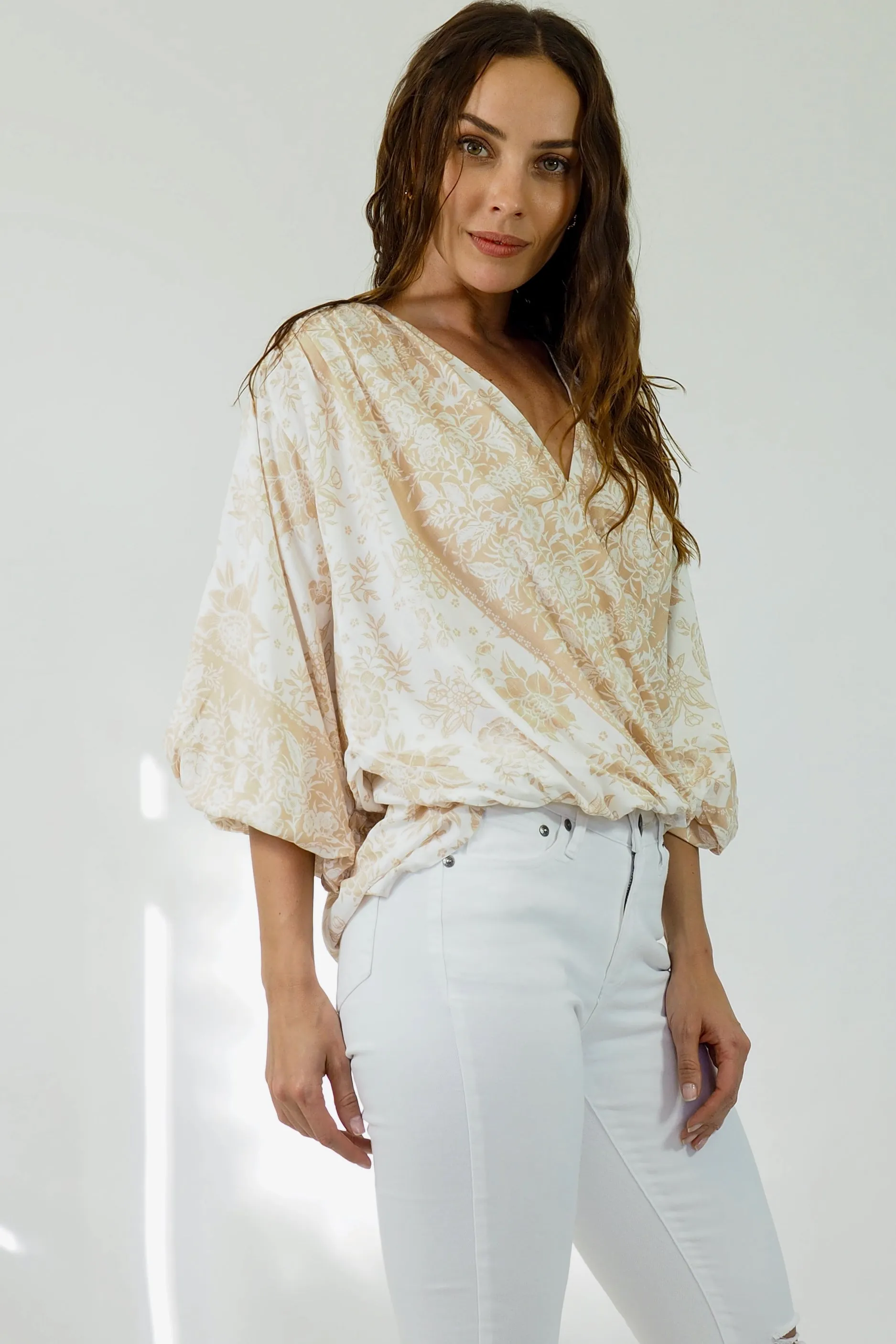 Dee High-Low Top in Elegant White and Beige – Stylish Womens Fashion Blouse