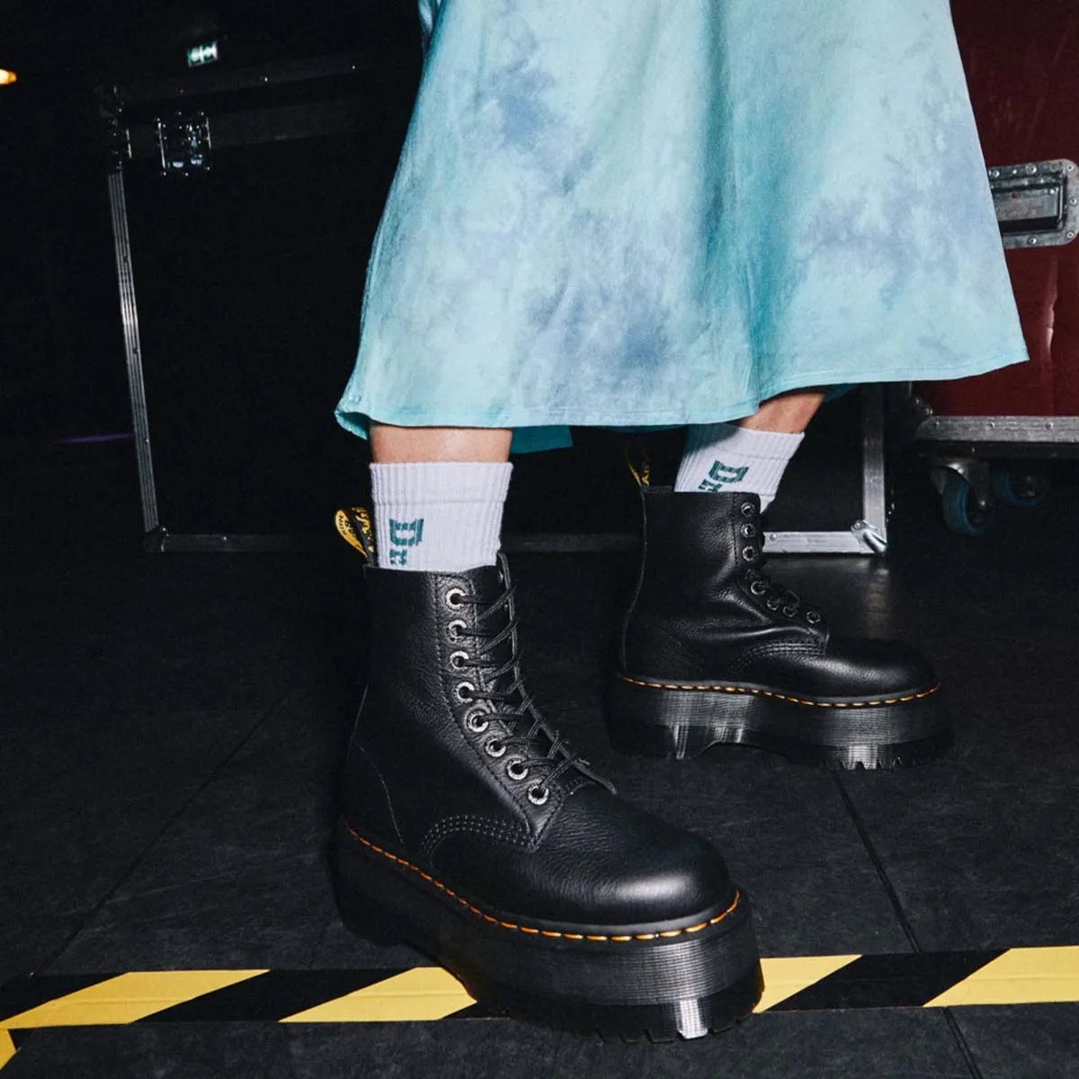 Dr. Martens 1460 Pascal Max Black - 8 Eye Classic Boots