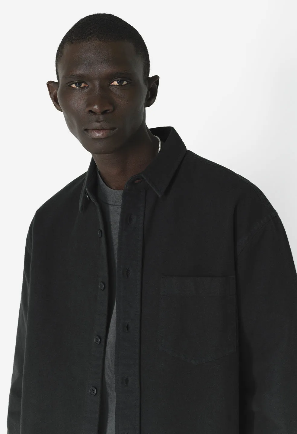 Solid Hemi Oversized Shirt / Black