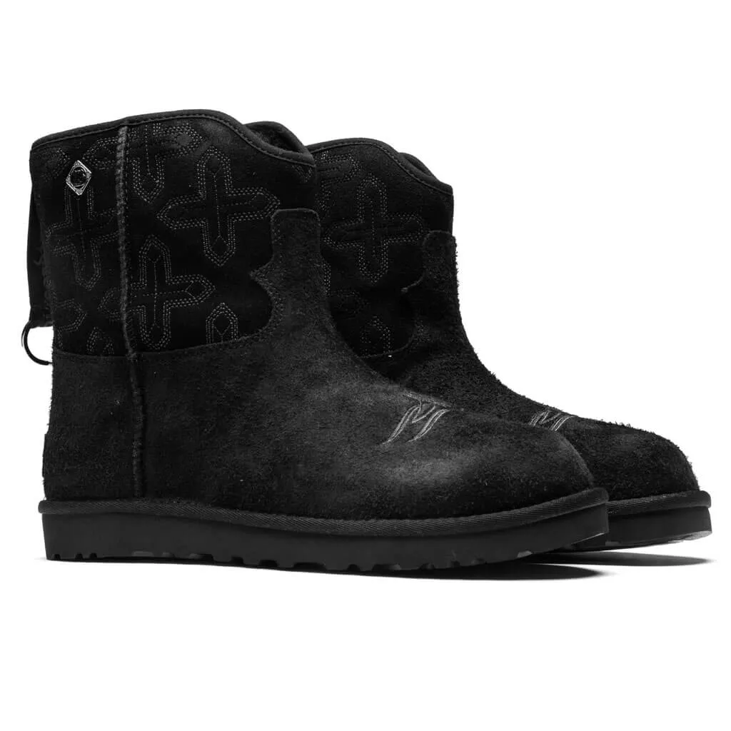 UGG x Children of the Discordance Classic Short Boot - Black